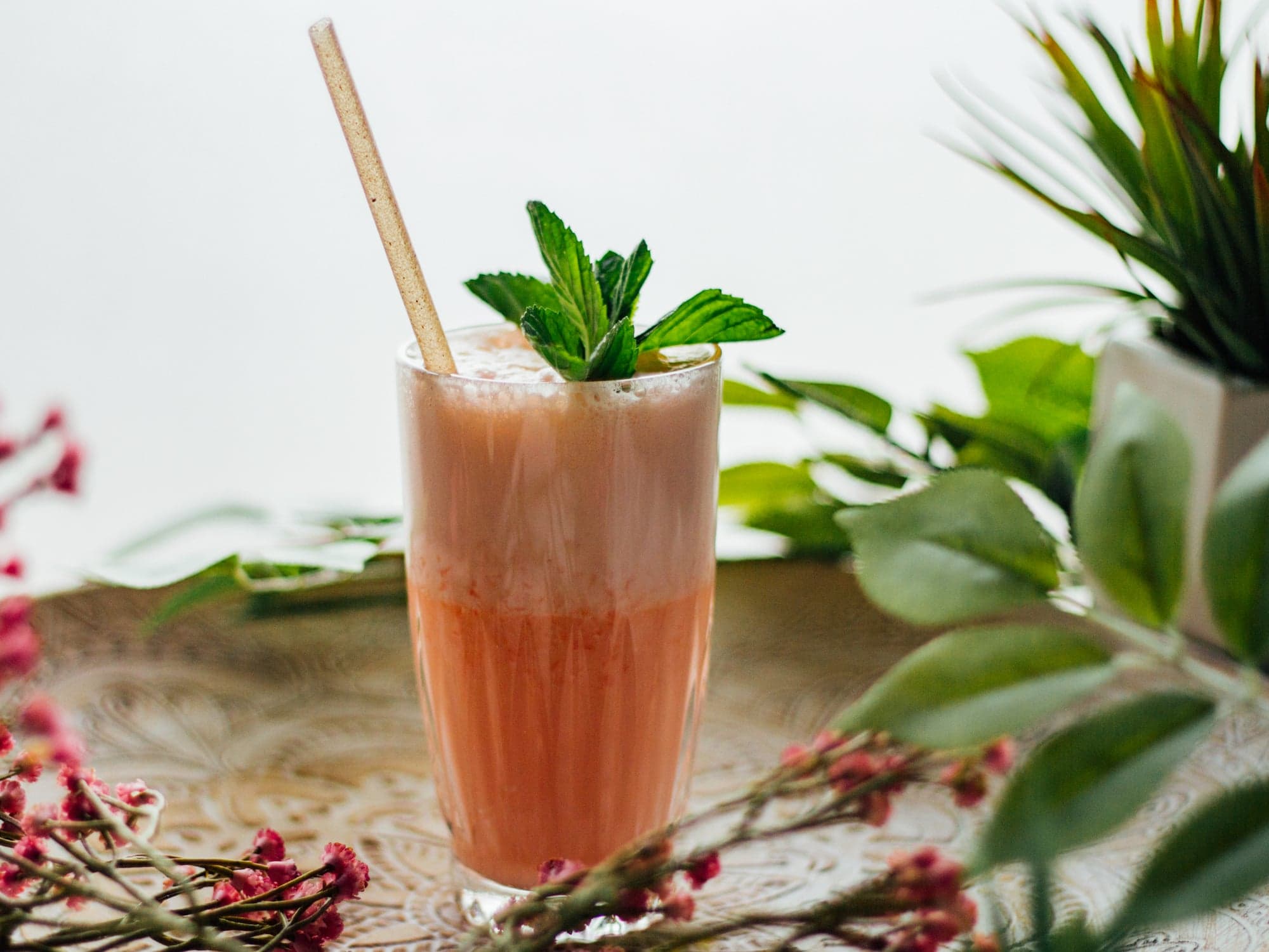 Smoothie and wider straw format sample